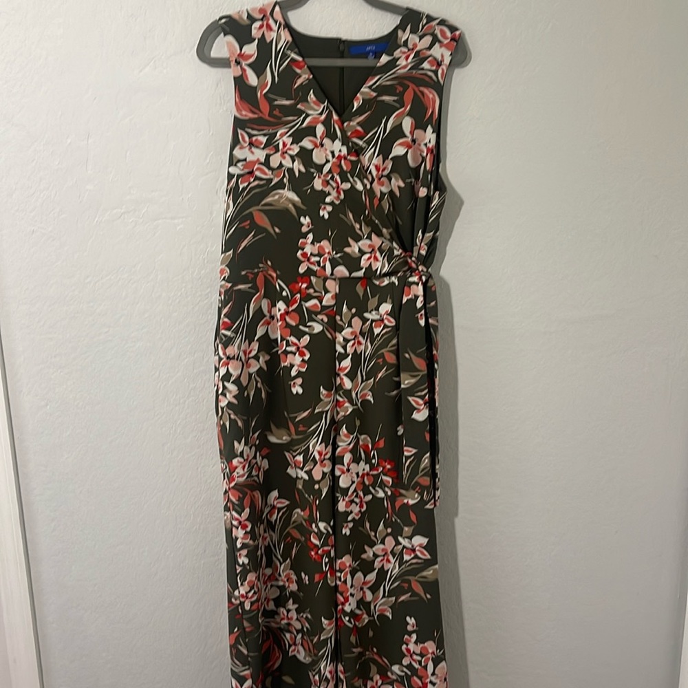 Apt 9 Jumpsuit. Size 16.